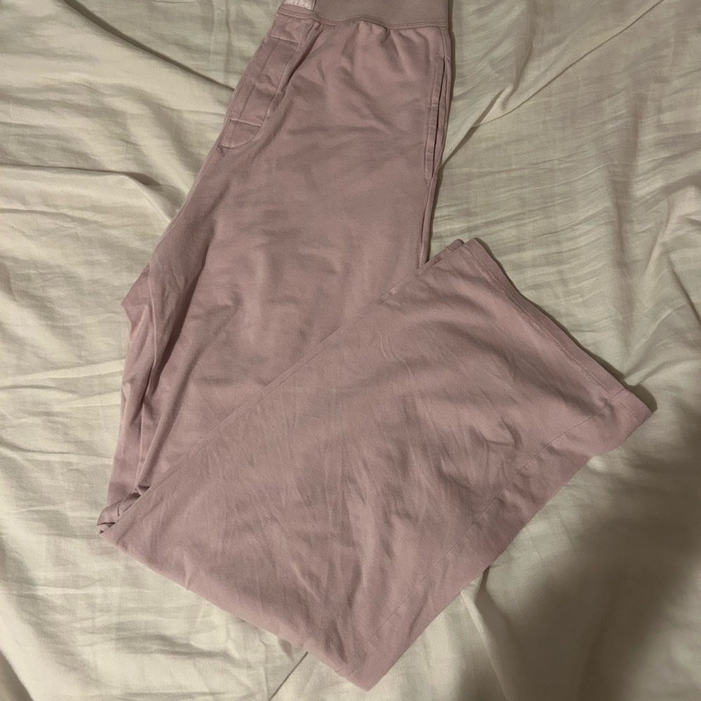 skims boyfriend pants cherry blossom